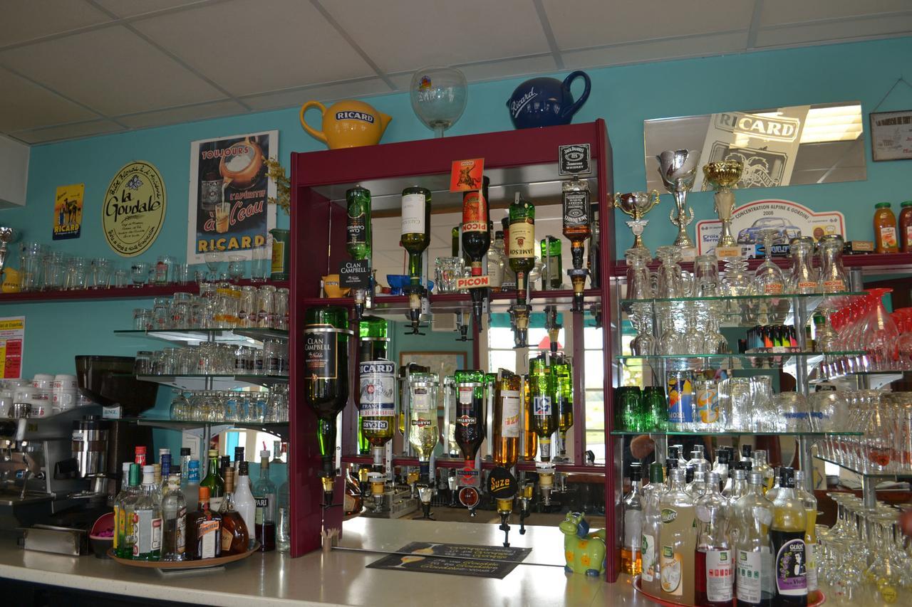 Le Relais De Risquetout Hem-Hardinval Екстер'єр фото